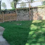 Charming In Coscojuela De Sobrarbe, 45 M² Apartmán *